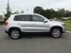 2016 Volkswagen Tiguan - Image 2