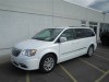 2014 Chrysler Town and Country - Image 2