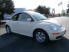 2009 Volkswagen New Beetle - Image 1