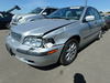 2002 VOLVO S40 1.9T - Image 2