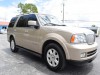 2005 Lincoln Navigator - Image 3