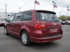 2012 Volkswagen Routan - Image 4