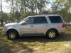 2004 Lincoln Navigator - Image 2