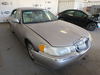 1999 LINCOLN TOWN CAR S - Image 1