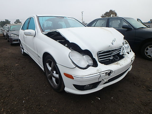 WDBRF52H26F827346 Mercedes-Benz C-class W203 / S203 / C203 2006 WDBRF52H26F827346 Mercedes-Benz C-class W203 / S203 / C203 2006