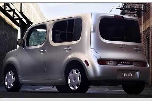 Сравнение с конкурентами: Cube vs Scion xB vs Kia Soul