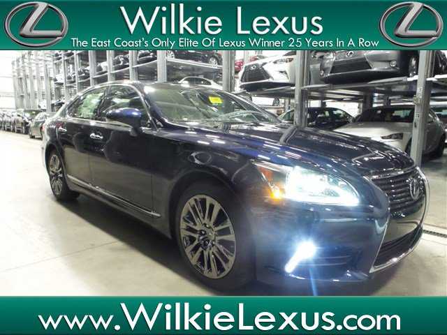 2017 LEXUS LS 460 for Sale in Haverford, PA | JTHCL5EF5H5028193 2017 LEXUS LS 460 for Sale in Haverford, PA | JTHCL5EF5H5028193