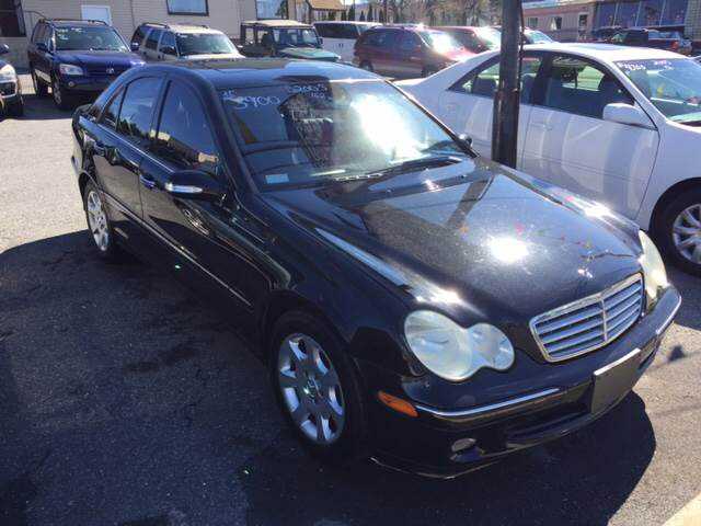 WDBRF84J05F575824 Mercedes-Benz C-class W203 / S203 / C203 2005 WDBRF84J05F575824 Mercedes-Benz C-class W203 / S203 / C203 2005