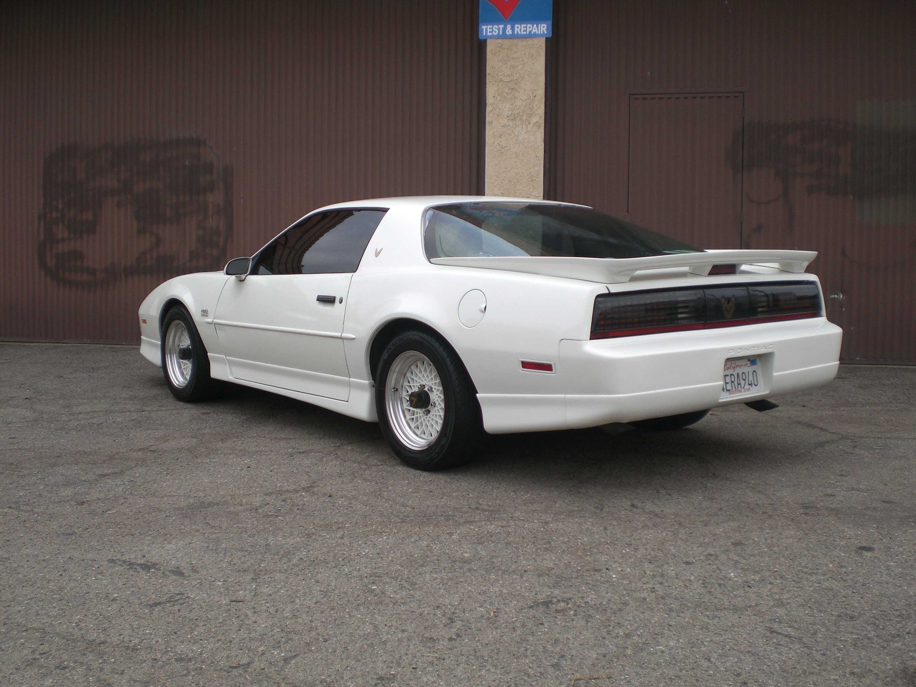 Pontiac firebird 1987