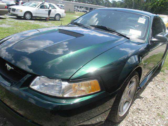 1FAFP42X8YF268624 Ford Mustang 2000 1FAFP42X8YF268624 Ford Mustang 2000