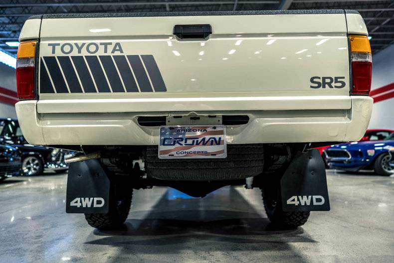 1985 toyota sr5 for