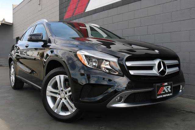 WDCTG4EB5HJ286180 Mercedes-Benz GLA-class 2017 WDCTG4EB5HJ286180 Mercedes-Benz GLA-class 2017