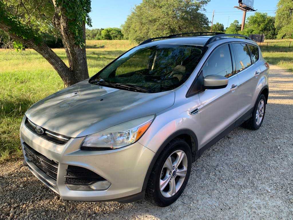 1FMCU0GX7DUA39893 Ford Escape / Hybrid 2013 1FMCU0GX7DUA39893 Ford Escape / Hybrid 2013