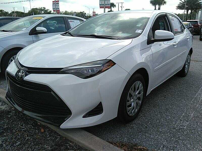 2T1BURHE7HC818747 Toyota Corolla / Matrix 2017 2T1BURHE7HC818747 Toyota Corolla / Matrix 2017