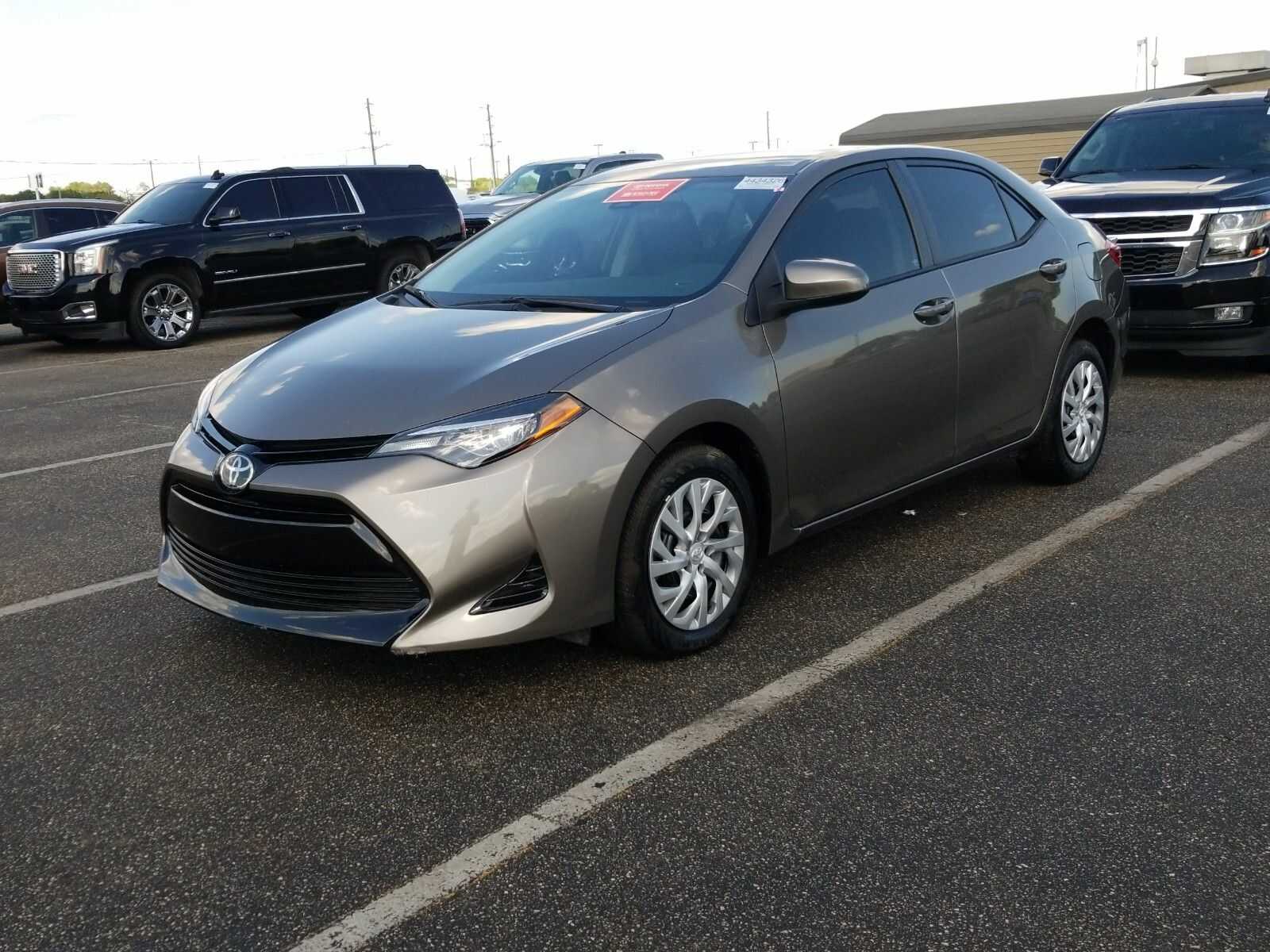 5YFBURHE8JP740159 Toyota Corolla / Matrix 2018 5YFBURHE8JP740159 Toyota Corolla / Matrix 2018