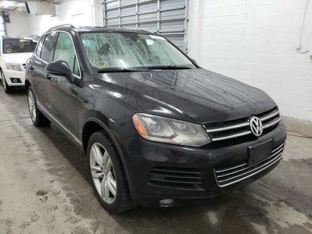 WVGEF9BP4DD000855 Volkswagen Touareg 2013 WVGEF9BP4DD000855 Volkswagen Touareg 2013