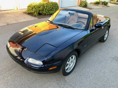 JM1NA353XT0709157 Mazda MX-5 / Miata / Roadster 1996 JM1NA353XT0709157 Mazda MX-5 / Miata / Roadster 1996
